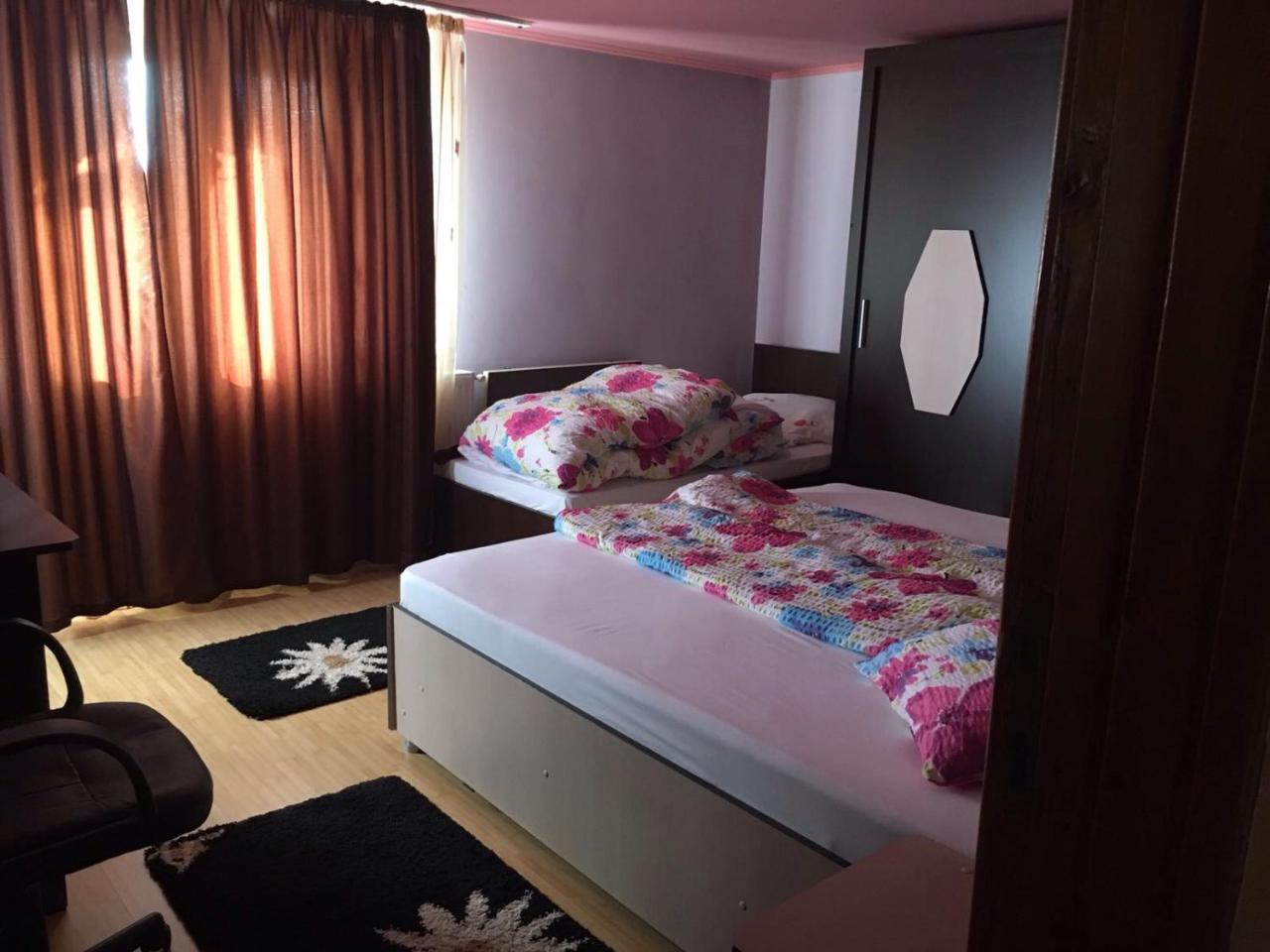 Отель Casa Lidia Si Gogu Budeasa Mare Экстерьер фото