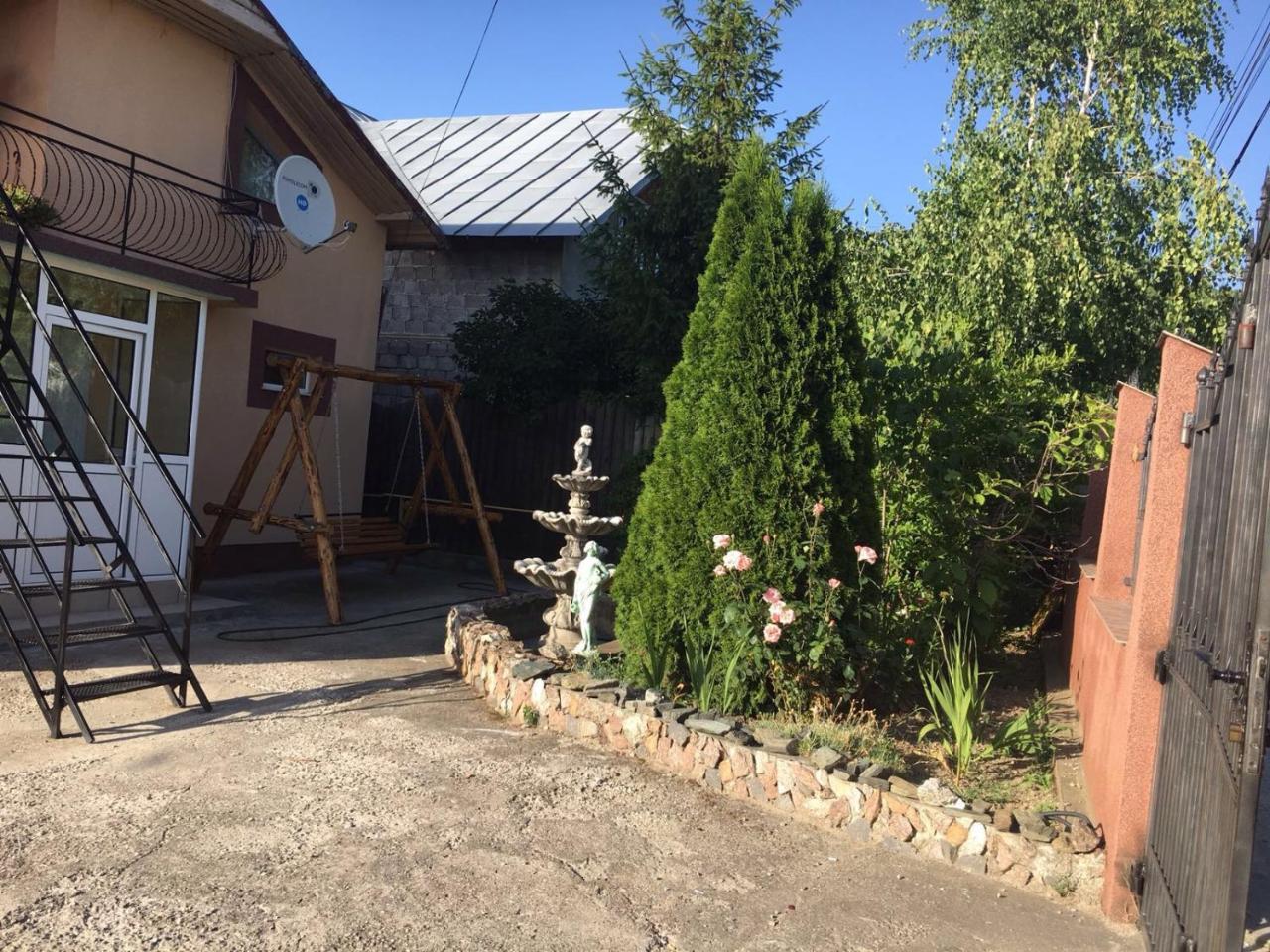Отель Casa Lidia Si Gogu Budeasa Mare Экстерьер фото